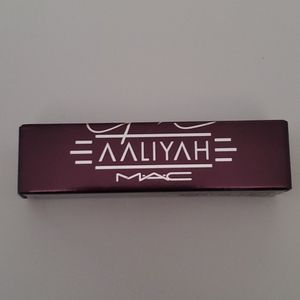 🎉🎉 Mac Aaliyah Lipstick HOST PICK